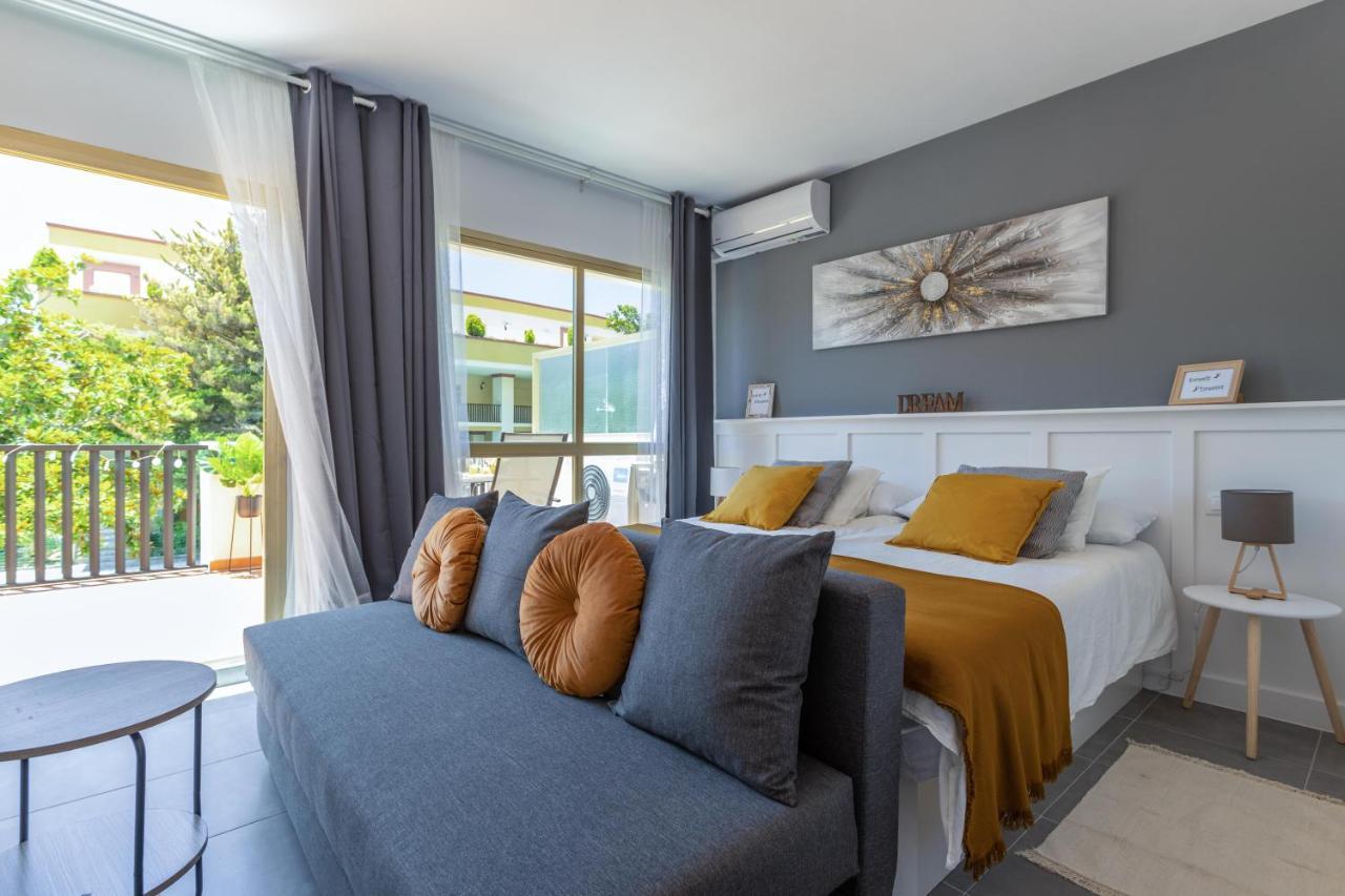 Oleholidays 216 Romana Playa Primera Linea Playa Marbella Exteriör bild