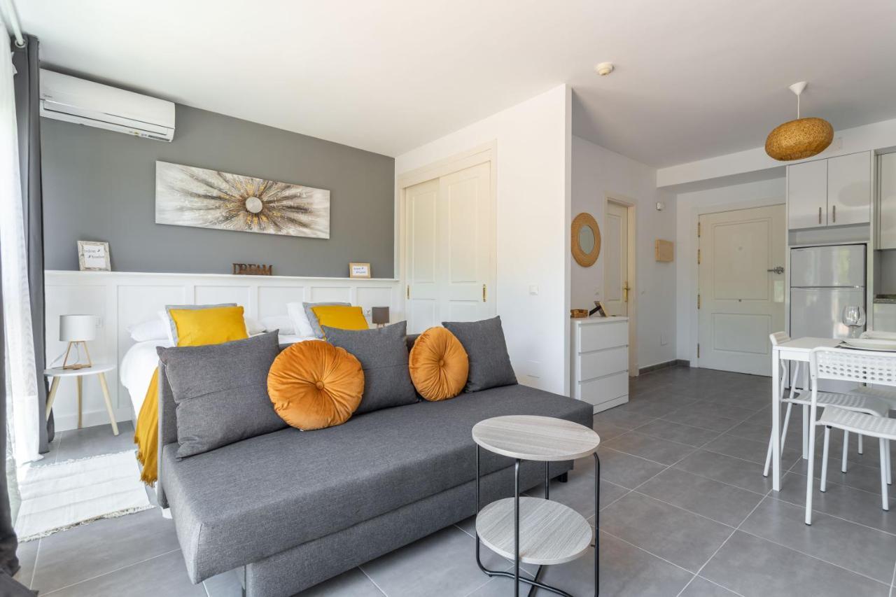 Oleholidays 216 Romana Playa Primera Linea Playa Marbella Exteriör bild